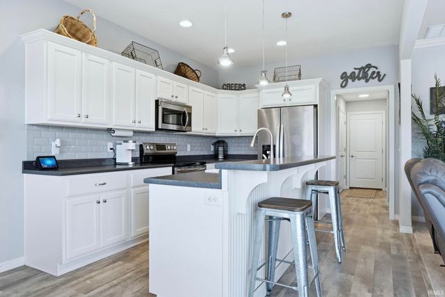 9133 Casey Place, New Haven, IN 46774