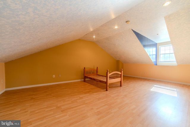 651 FAWN CIR, King Of Prussia, PA 19406