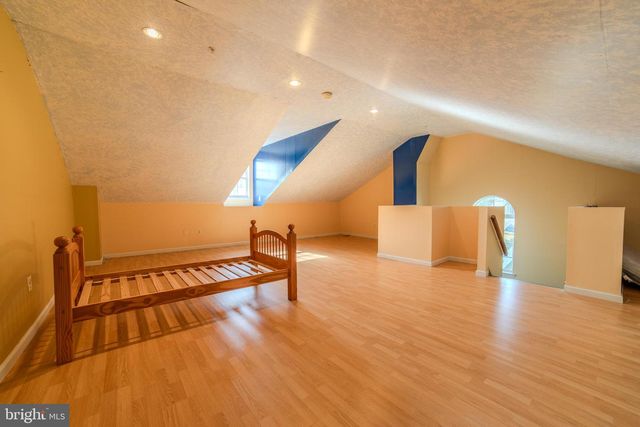 651 FAWN CIR, King Of Prussia, PA 19406