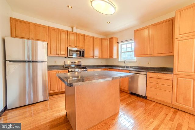 651 FAWN CIR, King Of Prussia, PA 19406