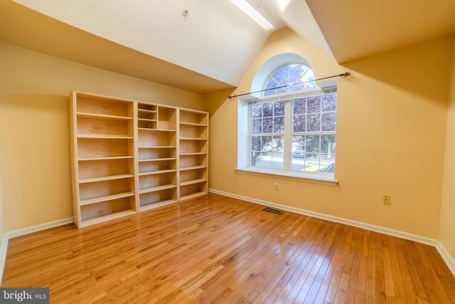 651 FAWN CIR, King Of Prussia, PA 19406