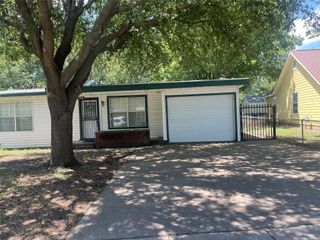 5756 South 6th Avenue, Fort Worth, TX 76134