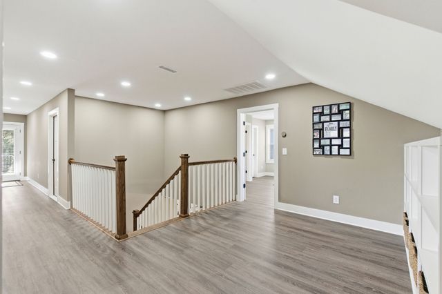 309 Campfire Ct, Winchester, TN 37398