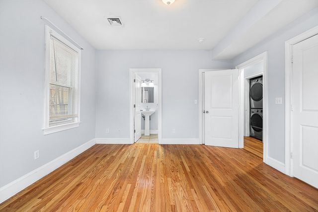 111 Heath St, Boston, MA 02130