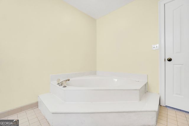 440 Burke Circle, Mcdonough, GA 30253