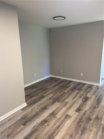 4248 Buckeye CT, Virginia Beach, VA 23462