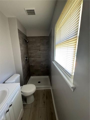 4248 Buckeye CT, Virginia Beach, VA 23462