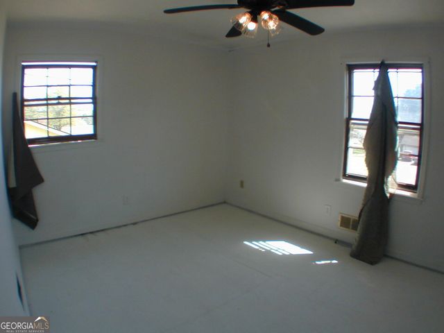 3417 Creekwood Drive SE, Conyers, GA 30094