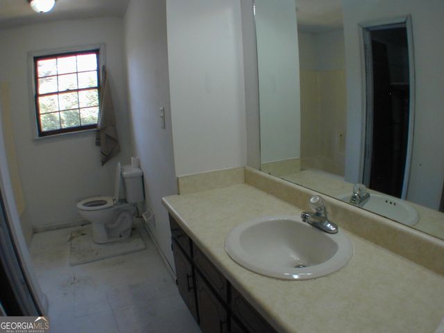 3417 Creekwood Drive SE, Conyers, GA 30094