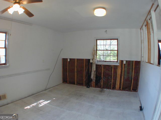 3417 Creekwood Drive SE, Conyers, GA 30094