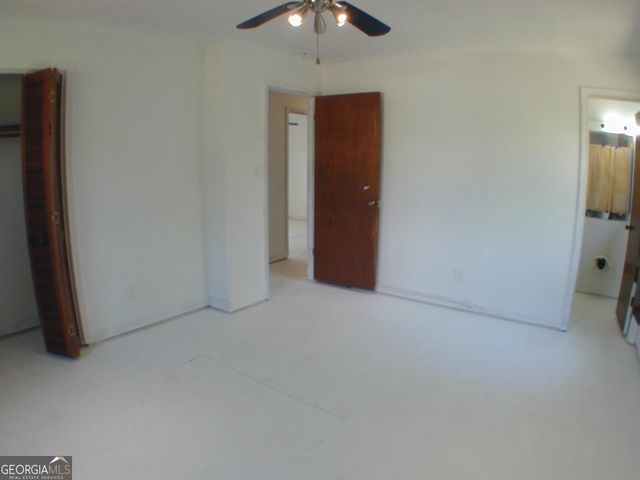 3417 Creekwood Drive SE, Conyers, GA 30094