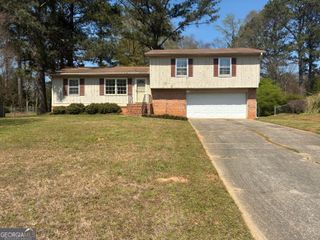3417 Creekwood Drive SE, Conyers, GA 30094