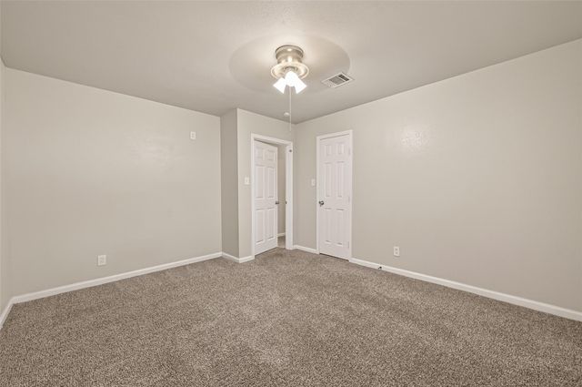 10 Ferguson Street, Baytown, TX 77520