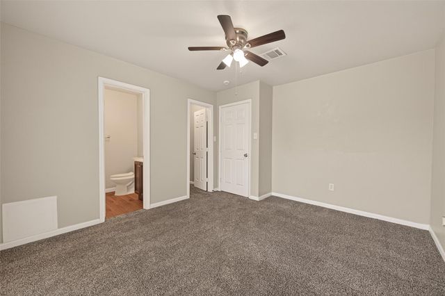 10 Ferguson Street, Baytown, TX 77520