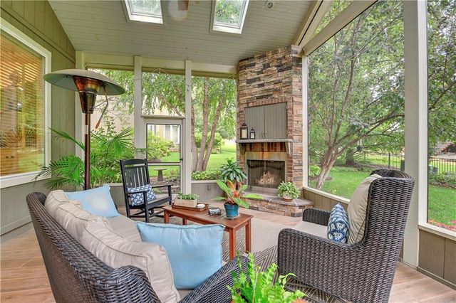 12704 W 124th Street, Overland Park, KS 66213