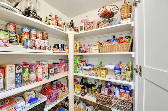 12704 W 124th Street, Overland Park, KS 66213