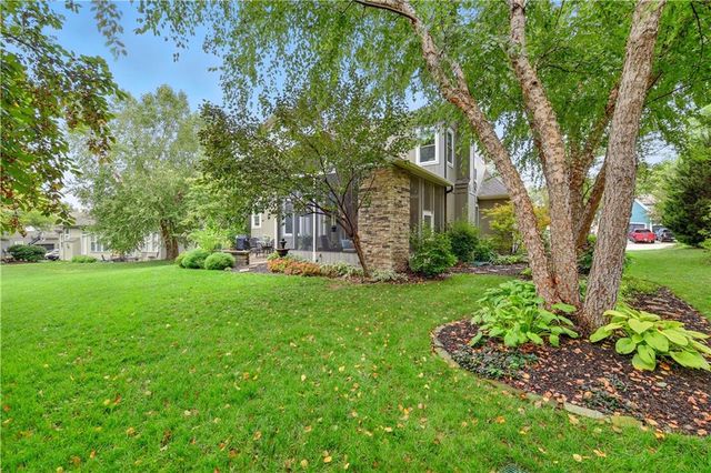 12704 W 124th Street, Overland Park, KS 66213