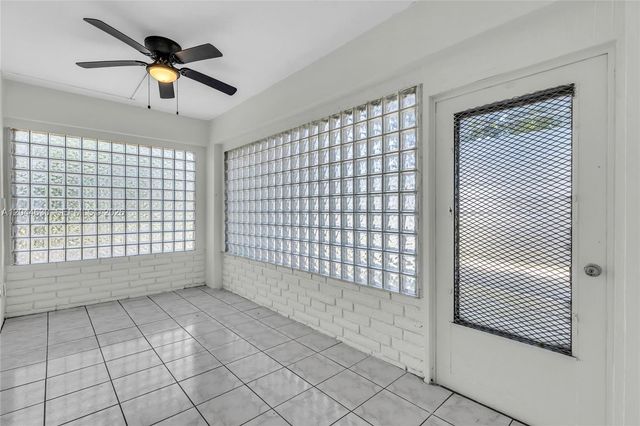 842 S 28th Avenue, Hollywood, FL 33020