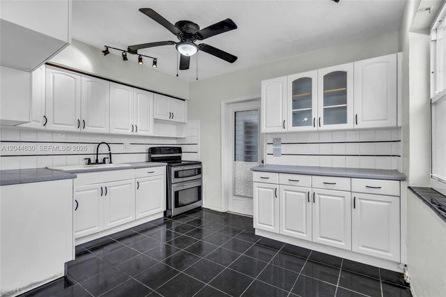 842 S 28th Avenue, Hollywood, FL 33020