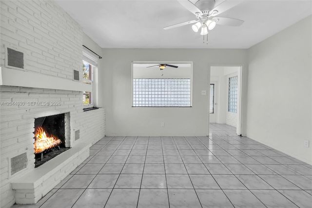 842 S 28th Avenue, Hollywood, FL 33020