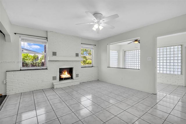 842 S 28th Avenue, Hollywood, FL 33020