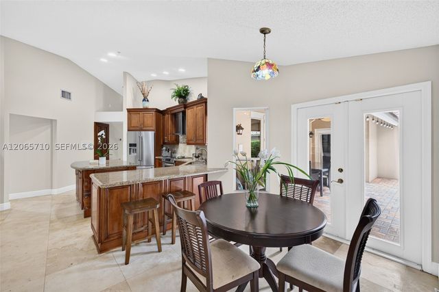 581 NW 110th Ave, Plantation, FL 33324