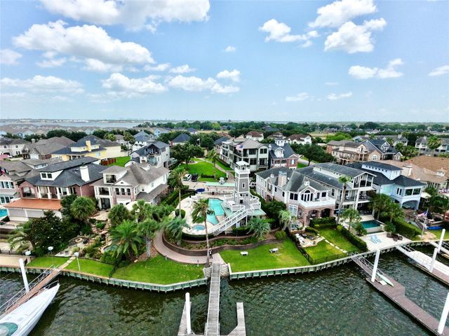 1300 Ketch, League City, TX 77573