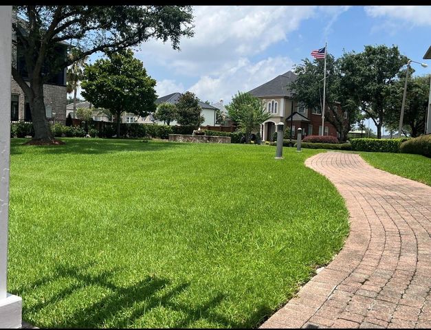 1300 Ketch, League City, TX 77573