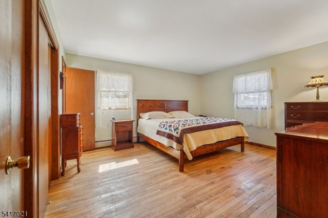 8 Nimbus Dr, Vernon Twp., NJ 07462