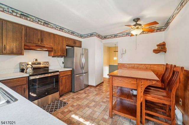 8 Nimbus Dr, Vernon Twp., NJ 07462