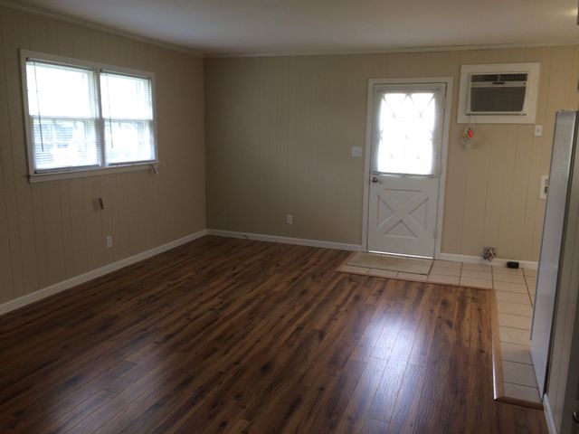 204 George Akins Rd, Westmoreland, TN 37186
