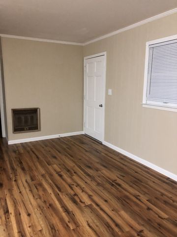 204 George Akins Rd, Westmoreland, TN 37186