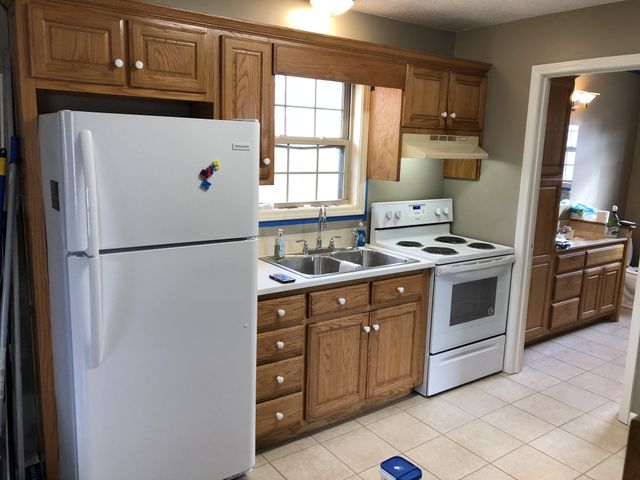 204 George Akins Rd, Westmoreland, TN 37186