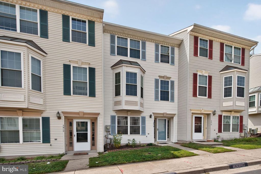 7912 BEACH PLUM LN, Severn, MD 21144