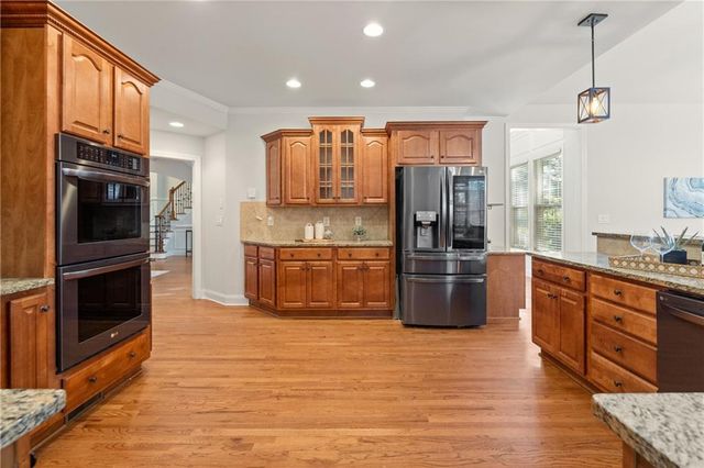 6427 Blue Water Drive, Buford, GA 30518