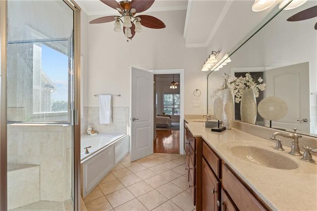 6427 Blue Water Drive, Buford, GA 30518