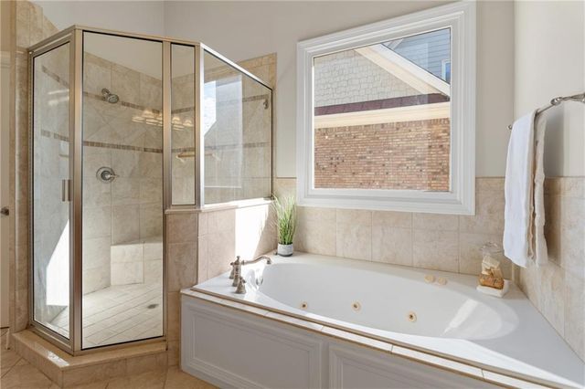 6427 Blue Water Drive, Buford, GA 30518