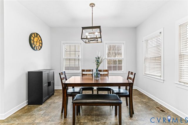 7254 Azalea Dr, Ruther Glen, VA 22546