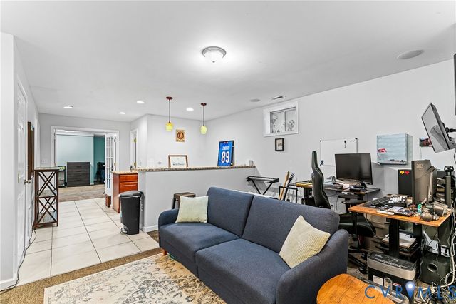 7254 Azalea Dr, Ruther Glen, VA 22546