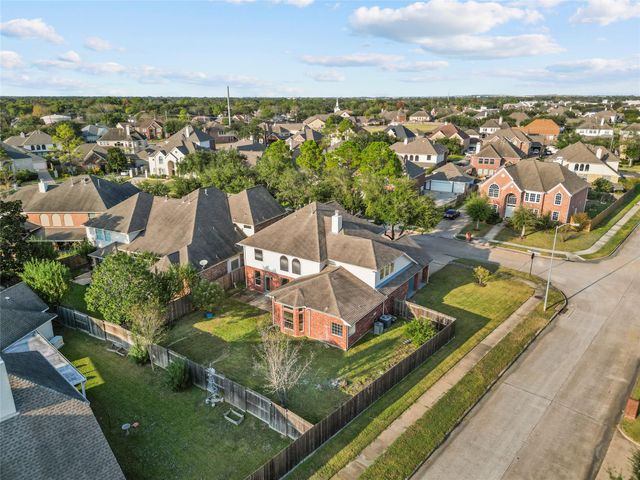 11938 Pamela Holly Trail, Houston, TX 77089