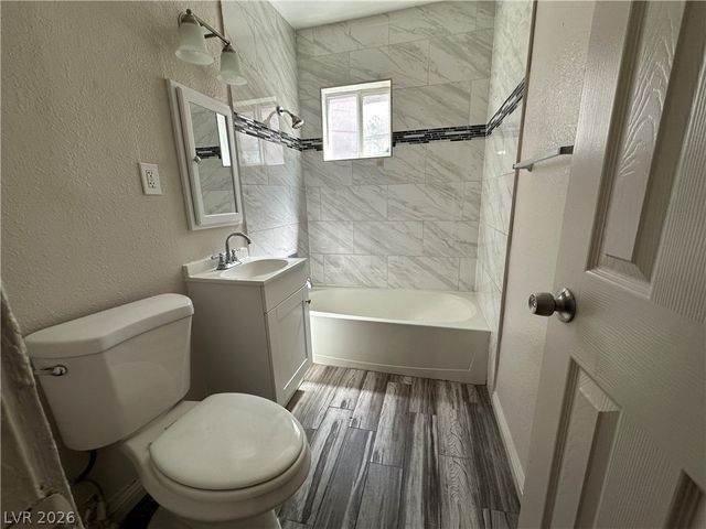 2105 Sunrise Avenue 1, Las Vegas, NV 89101