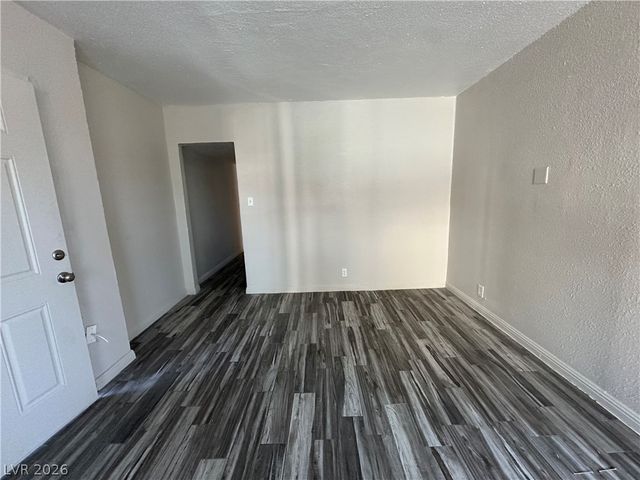 2105 Sunrise Avenue 1, Las Vegas, NV 89101