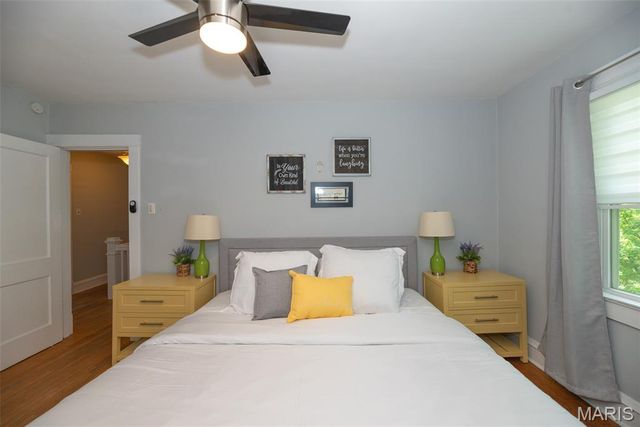 20 Lawn Place, St Louis, MO 63110