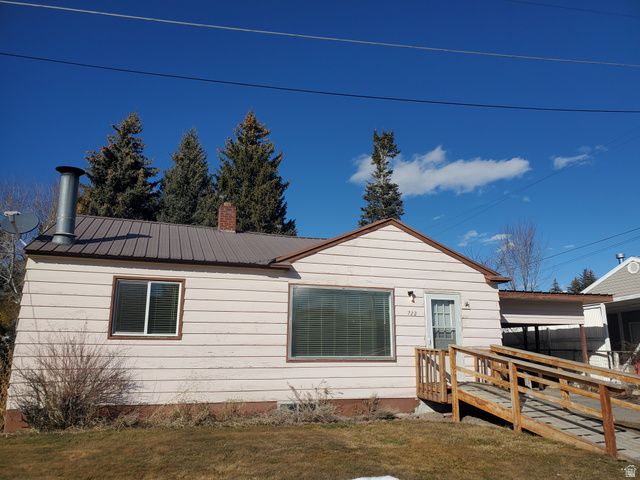 722 ADAMS ST, Montpelier, ID 83254