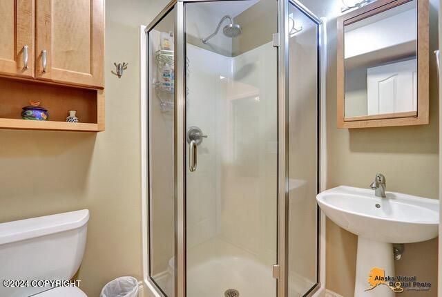 11609 Hebron Drive, Eagle River, AK 99577