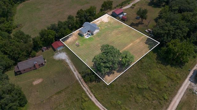 1988 W Liberty Avenue, Tontitown, AR 72762
