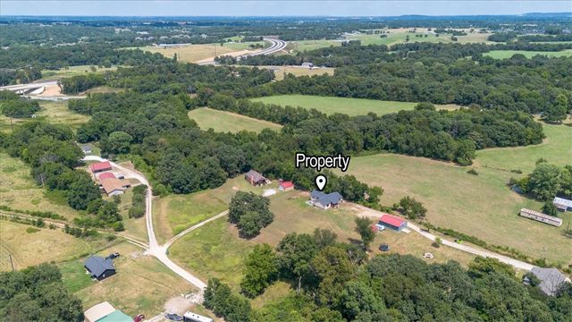1988 W Liberty Avenue, Tontitown, AR 72762