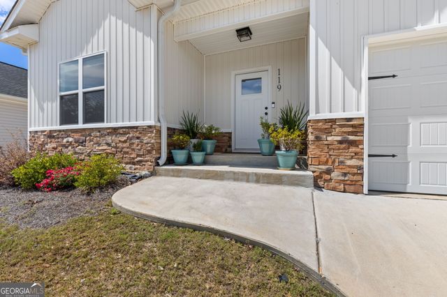 119 Garrett Lane, Bonaire, GA 31005