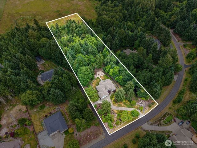 11940 Windtree Lane SE, Rainier, WA 98576