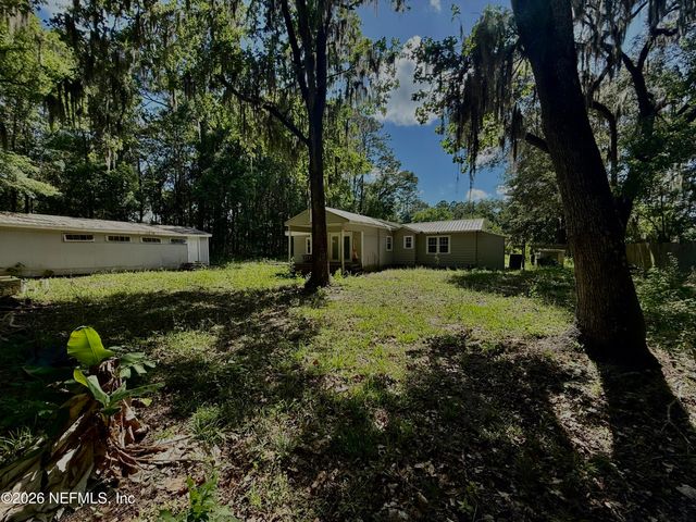 10565 BESSENT Road N, Jacksonville, FL 32218